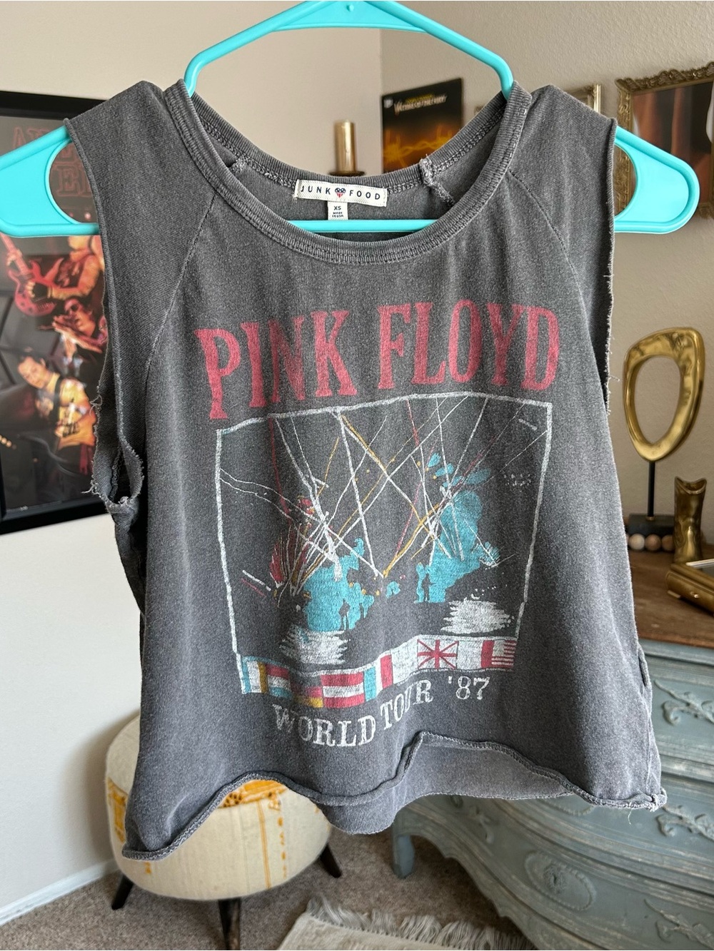 Junk Food Womens Pink Floyd Tank Top XS
Grunge Distressed Retro World Tour 87